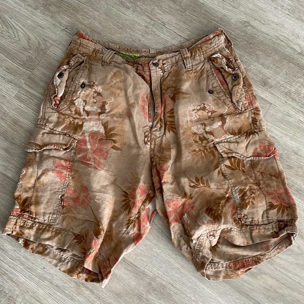 Tommy Bahama shorts